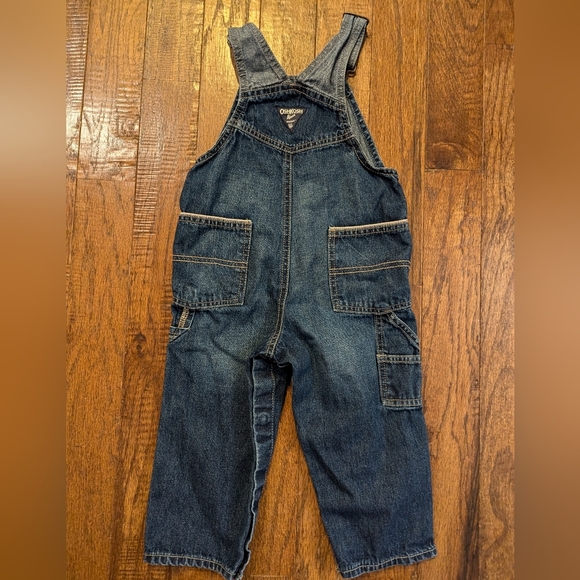Baby OshKosh B'Gosh 24M blue jean overalls with contrast pocket  & straps - Picture 2 of 6
